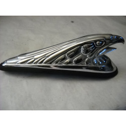AIGLE POUR GARDE BOUE AV.